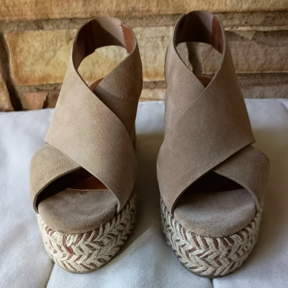 Aquatalia chic espadrille